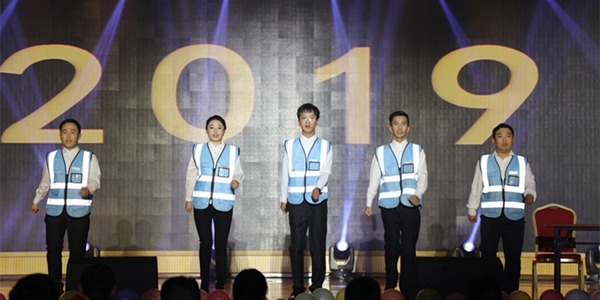 1581562087953767.jpg 10-02、管理公司情景剧《中国梦 三箭梦》.jpg