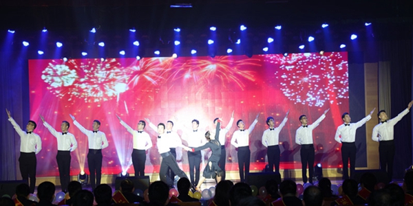 1581562176551093.jpg 8-02、集团机关歌曲《今夜无眠》.jpg