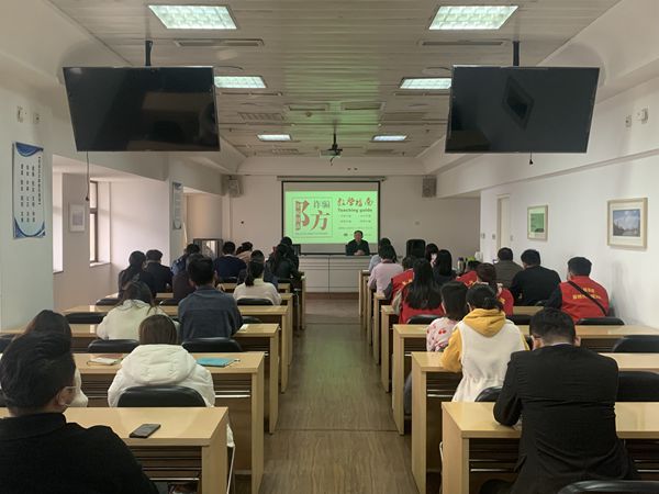 我为群众办实事|大小单双平台网址与“双报到”社区开展反诈知识宣讲活动