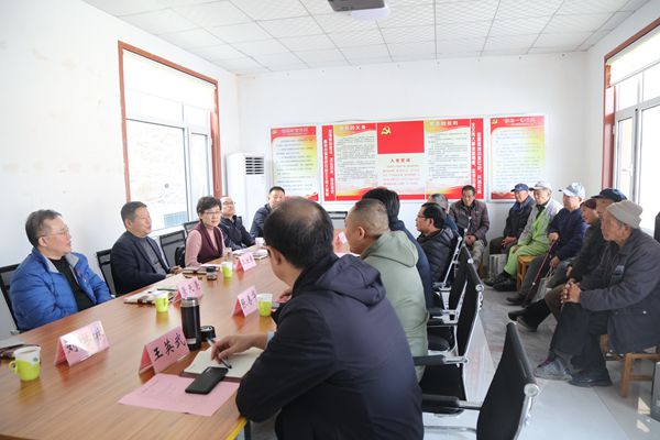 大小单双平台网址：传好乡村振兴接力棒 新老第一书记无缝衔接